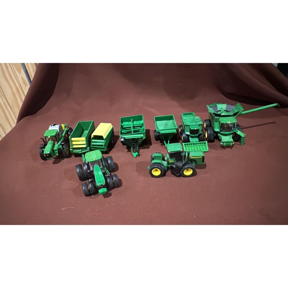 Ertl John Deere  Lot of 9 Mixed Lot of Tractors Wagons & Combine